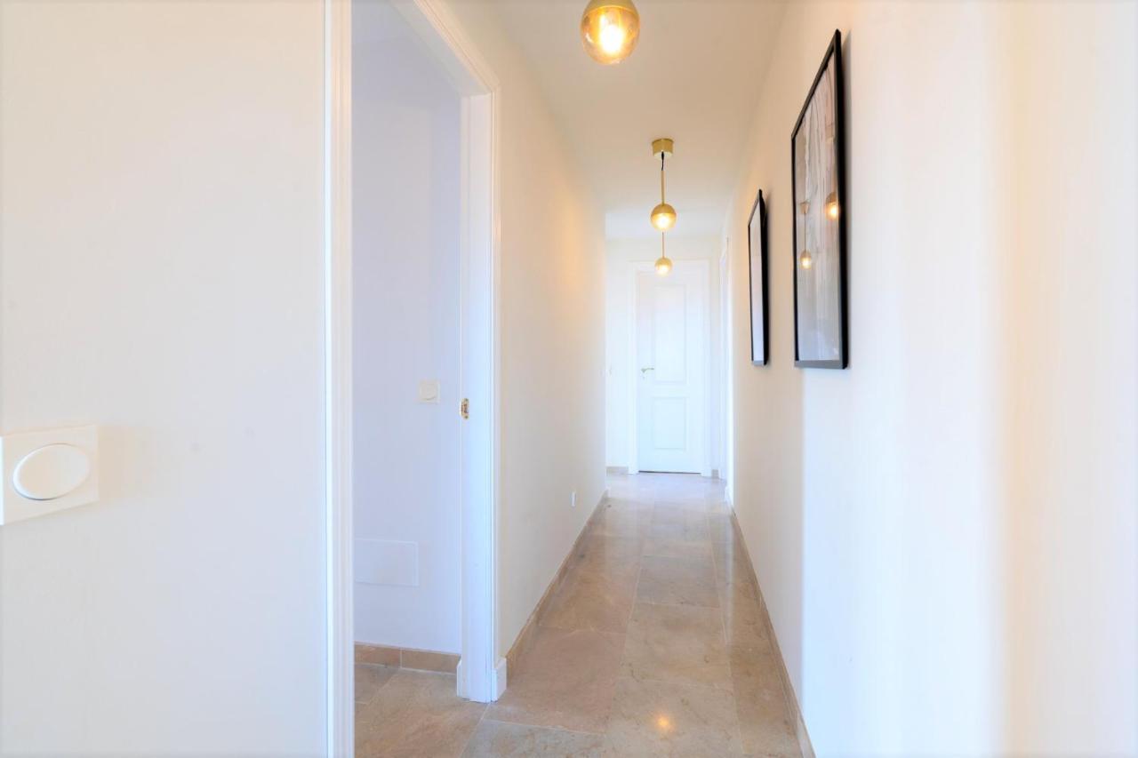 9 Penthouse With Amazing Sea Views, Close To Golf Manilva Duquesa Exterior photo